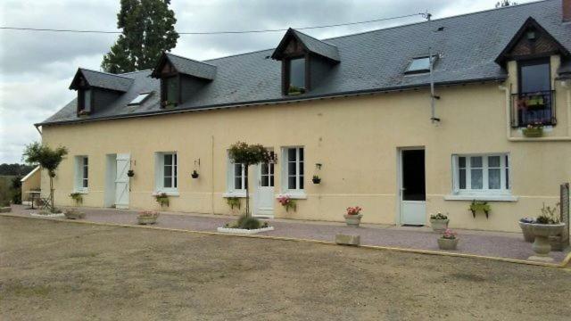 Gite Les Hautes Mougonnieres Neuil المظهر الخارجي الصورة