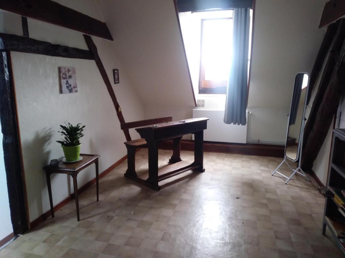 Gite Les Hautes Mougonnieres Neuil المظهر الخارجي الصورة